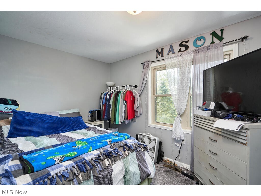 5763 Ruslin Hills Road Dover, OH 44622 - Photo 9 of 17 View of bedroom