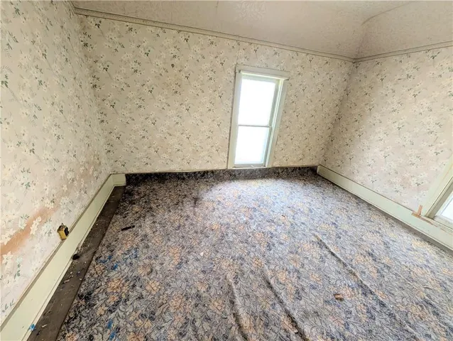 $35,000 | 201 North Chestnut Street, Iola, KS 66749