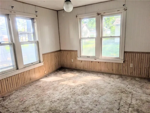 $35,000 | 201 North Chestnut Street, Iola, KS 66749