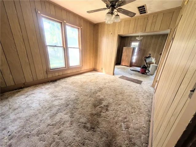 $35,000 | 201 North Chestnut Street, Iola, KS 66749