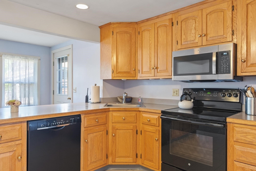 50 North Spencer Road Spencer, MA 01562 - Photo 37 of 42