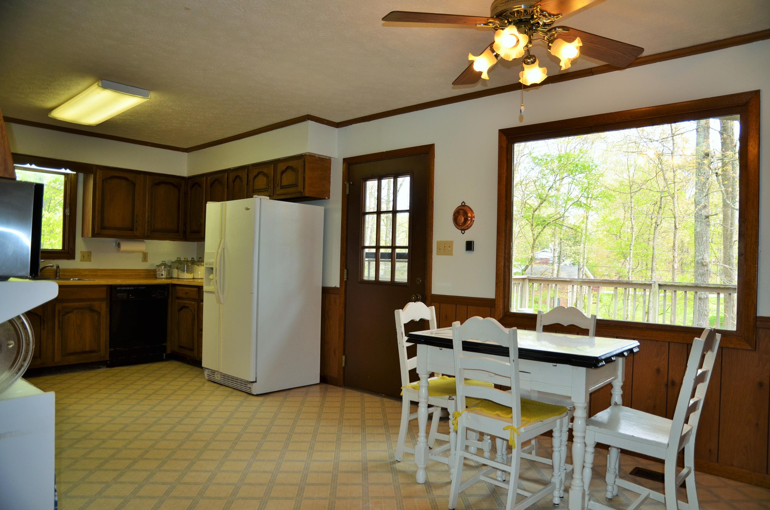 8112 Bells Campground Road Powell, TN 37849 - Photo 11 of 16 Kitchen
