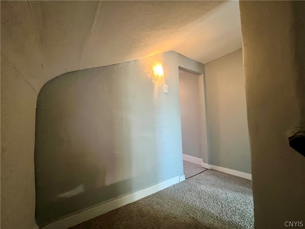 707 Spring Street Utica, NY 13502 - Photo 21 of 28