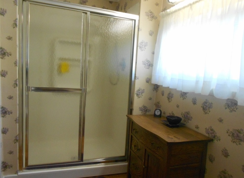248 Rockingham Avenue Alma, MI 48801 - Photo 15 of 21 1849726-14.JPG