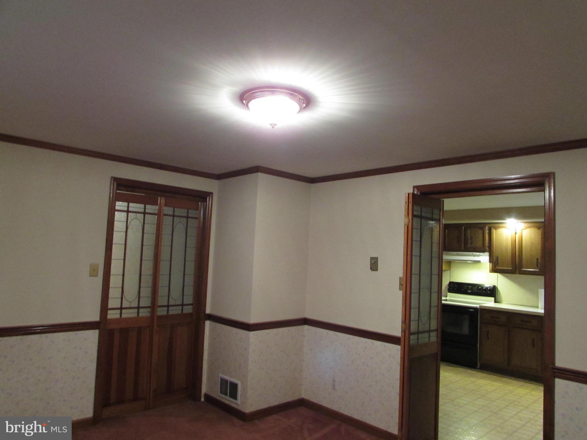 6355 Davis Road Mount Airy, MD 21771 - Photo 11 of 26 Dining Room