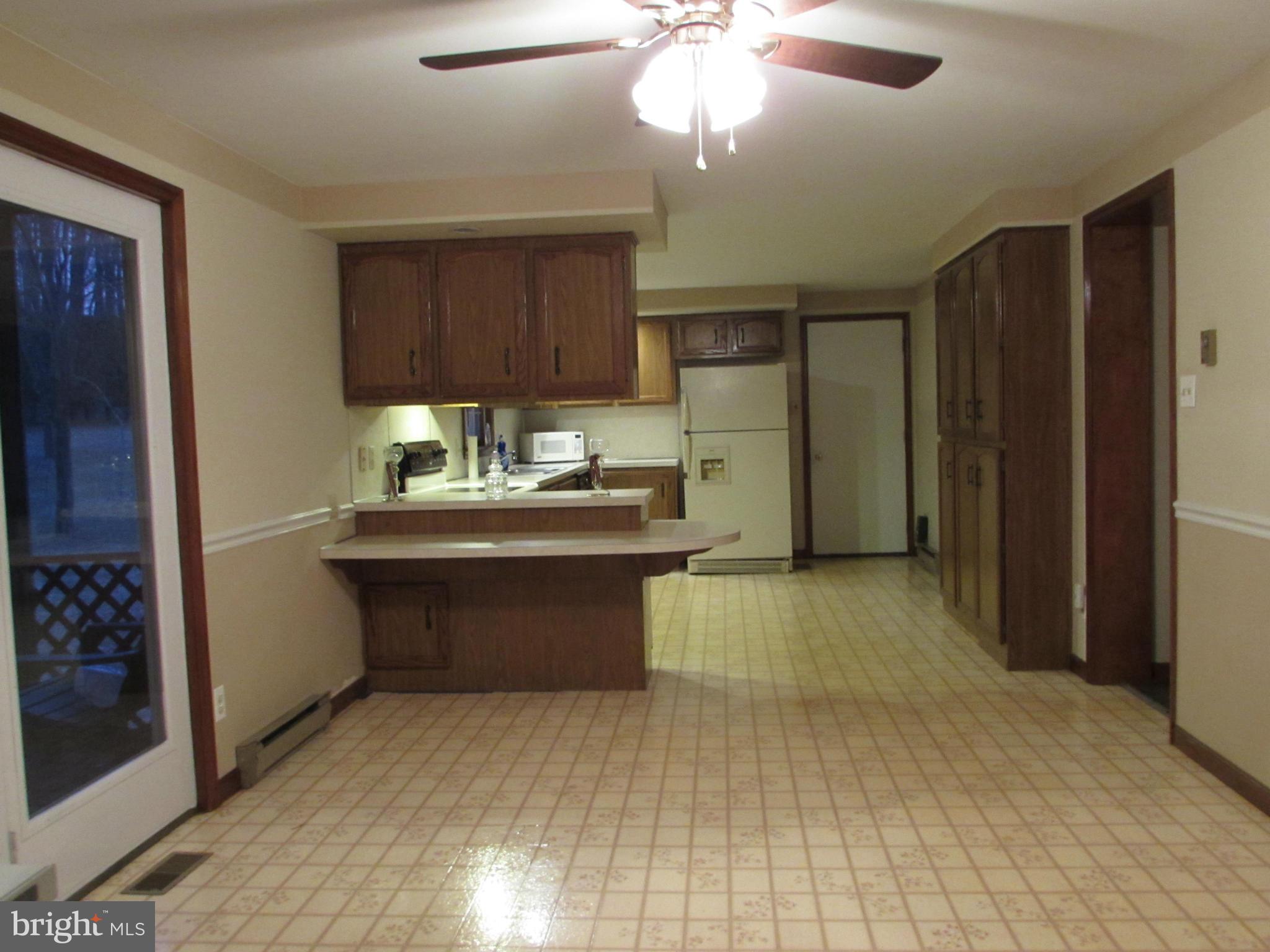 6355 Davis Road Mount Airy, MD 21771 - Photo 12 of 26 Bath (Master)