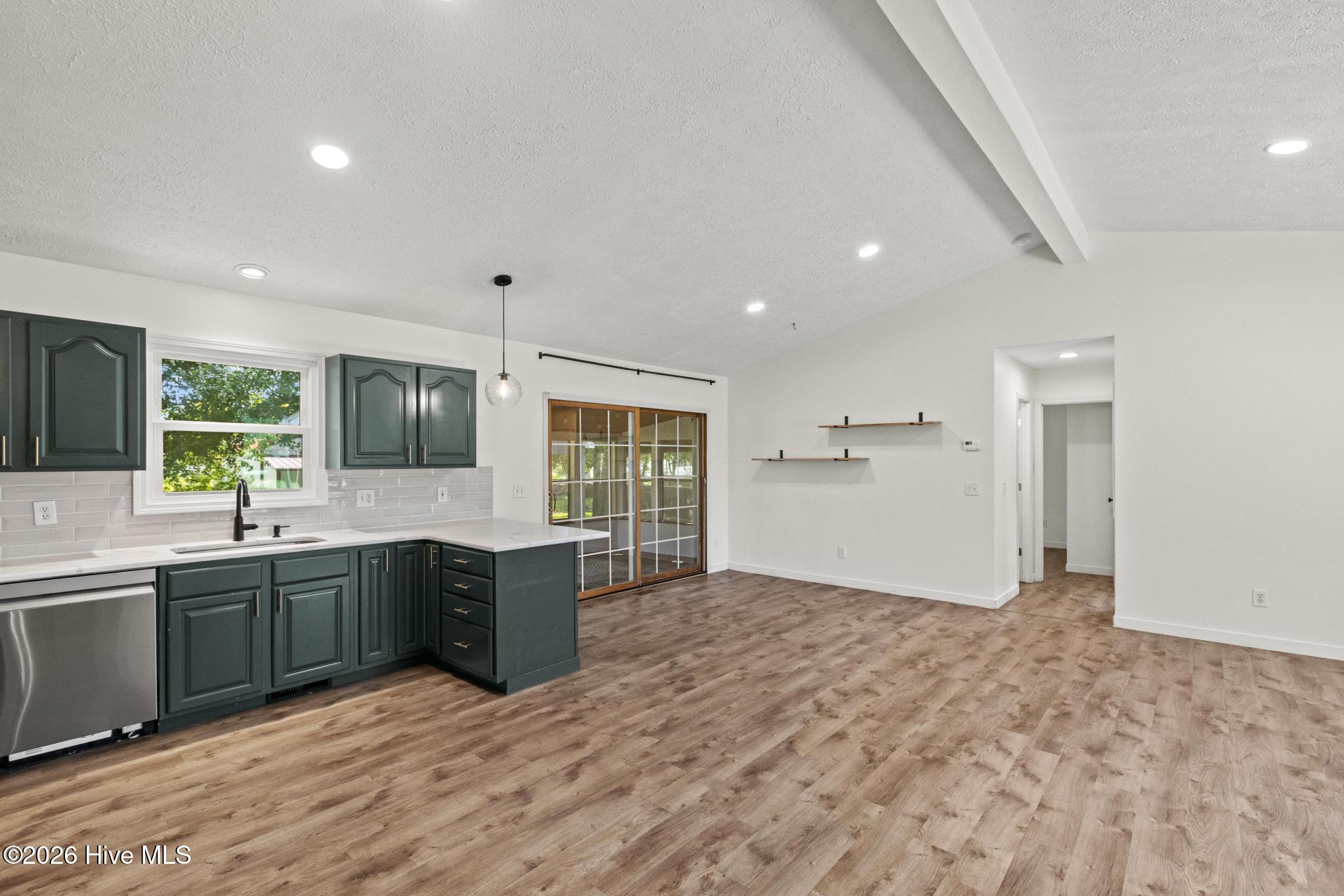 1815 Watts Landing Road Hampstead, NC 28443 - Photo 8 of 34 Gallery Image 8