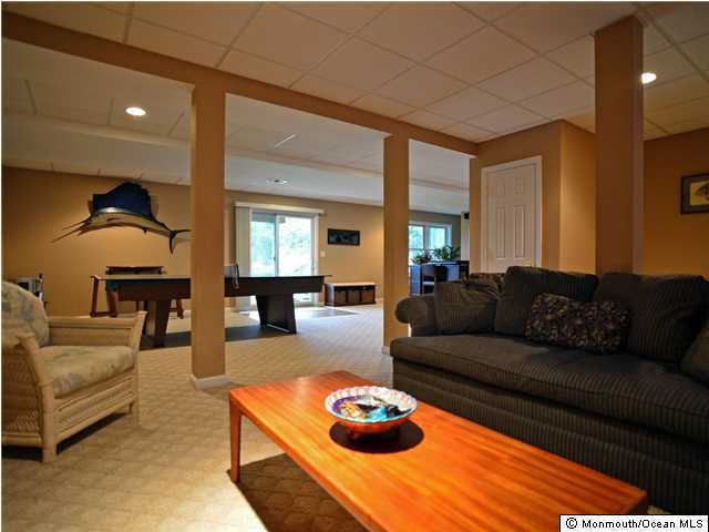 44 Bloomfield Road Manalapan, NJ 07726 - Photo 11 of 15 Additional Photo