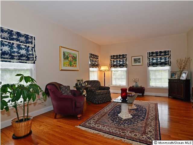 44 Bloomfield Road Manalapan, NJ 07726 - Photo 4 of 15 Additional Photo