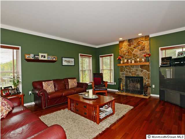 44 Bloomfield Road Manalapan, NJ 07726 - Photo 5 of 15 Additional Photo