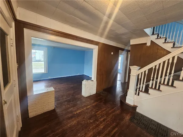 $2,300 | 1330 Midland Avenue, Syracuse, NY 13205