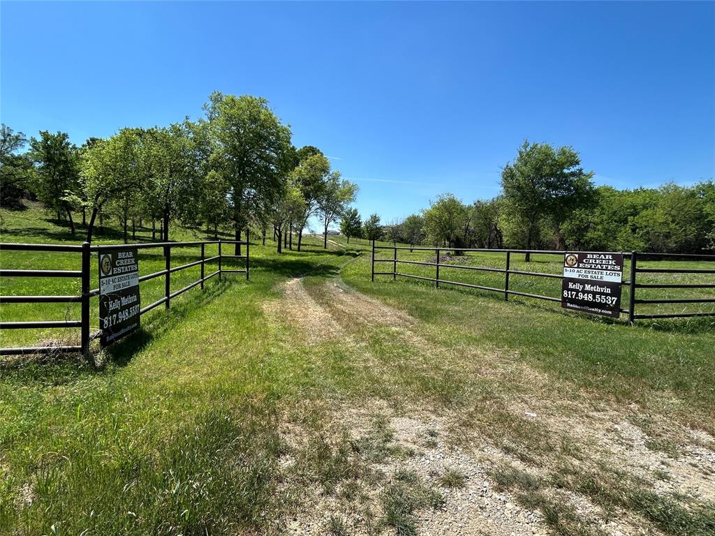 3641 Bear Creek Road Aledo, TX 76008 - Photo 2 of 22 pipe fence entry