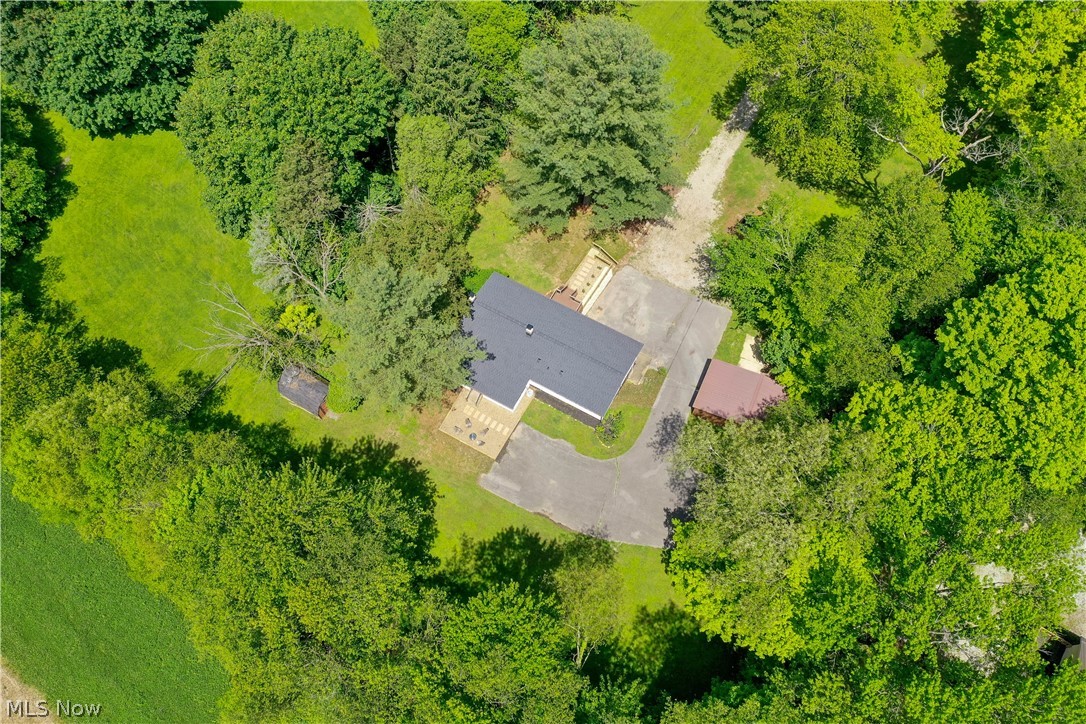 12133 Snow Road Burton, OH 44021 - Photo 45 of 46