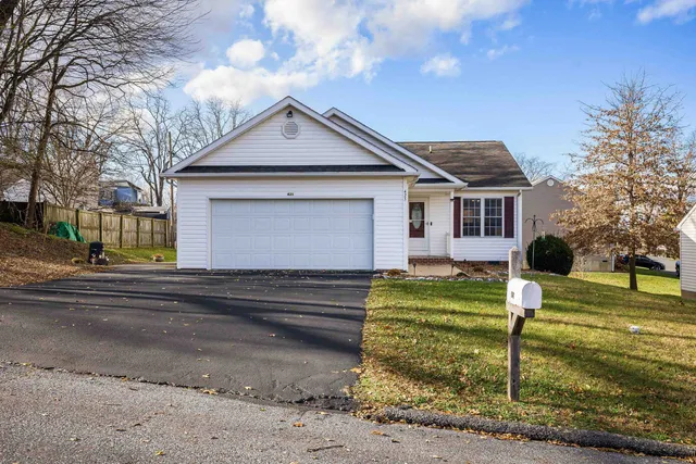 $335,000 | 425 South Jackson Avenue, Waynesboro, VA 22980