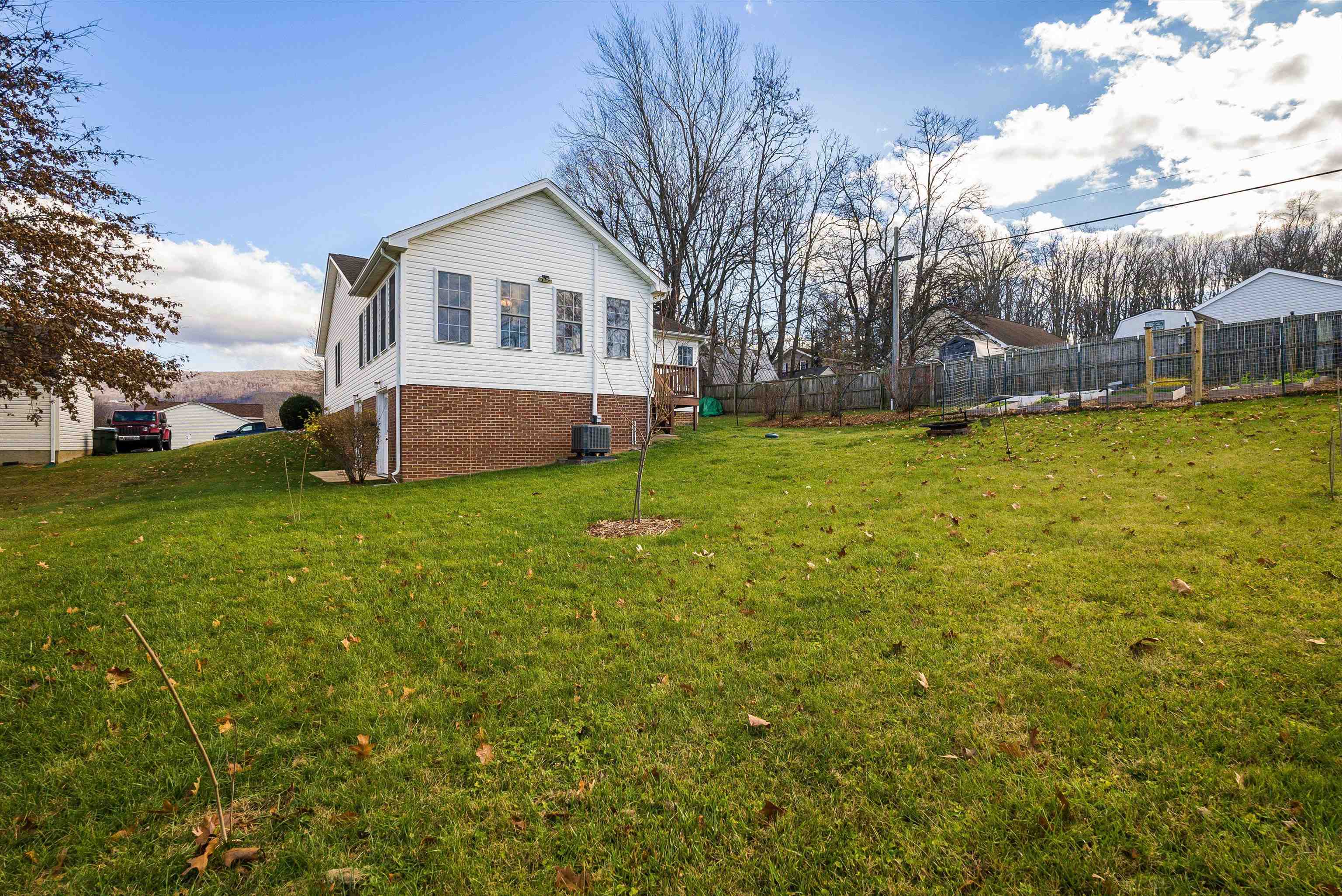 425 South Jackson Avenue Waynesboro, VA 22980 - Photo 45 of 47 a view of a house with a big yard