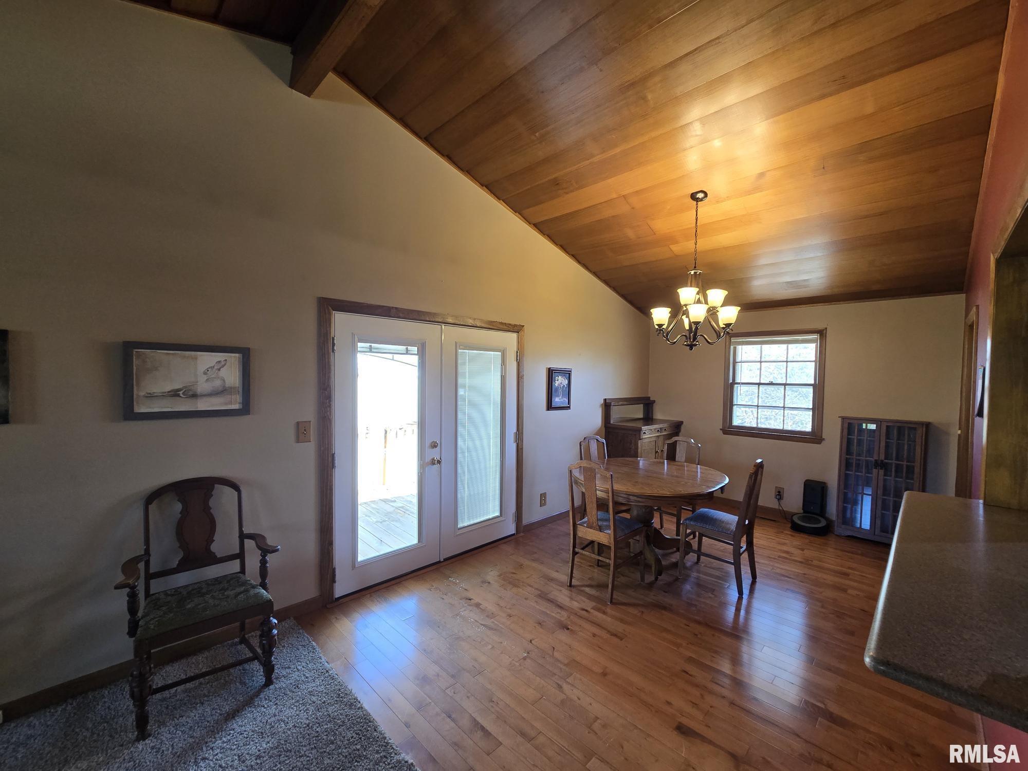 2620 Midlan Drive Quincy, IL 62301 - Photo 11 of 34