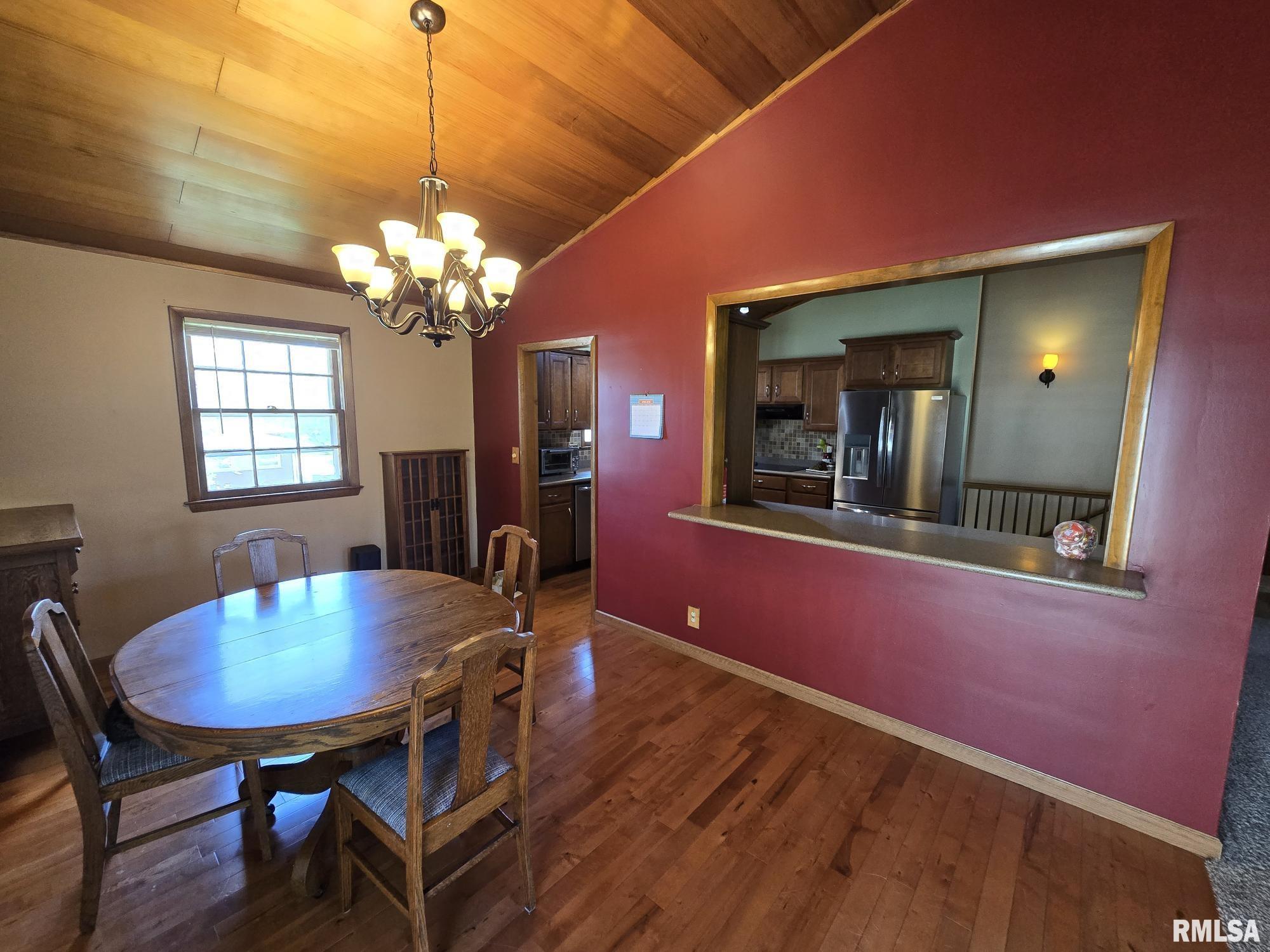 2620 Midlan Drive Quincy, IL 62301 - Photo 12 of 34