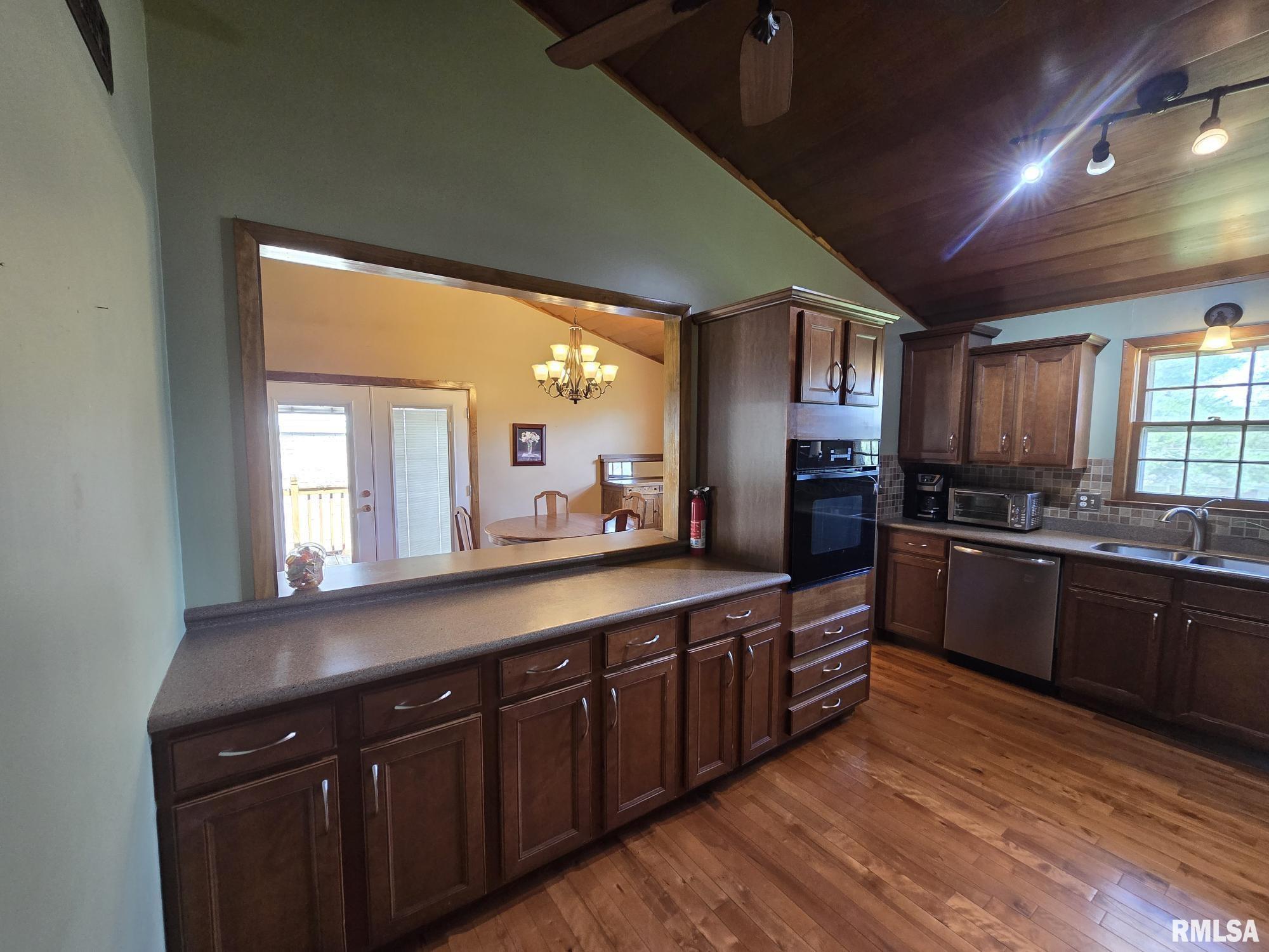 2620 Midlan Drive Quincy, IL 62301 - Photo 18 of 34