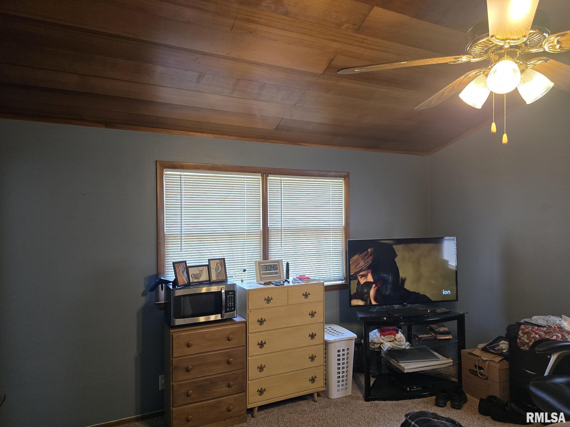 2620 Midlan Drive Quincy, IL 62301 - Photo 21 of 34