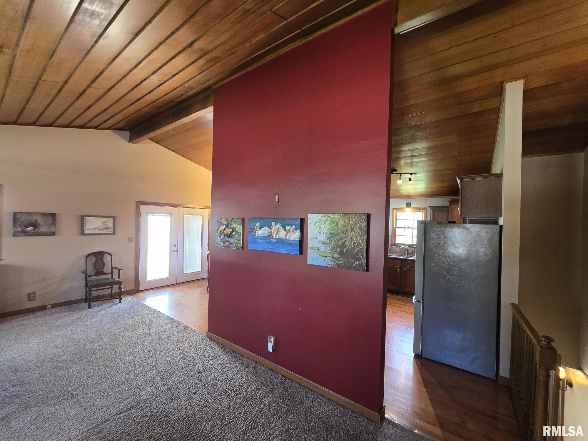 2620 Midlan Drive Quincy, IL 62301 - Photo 8 of 34