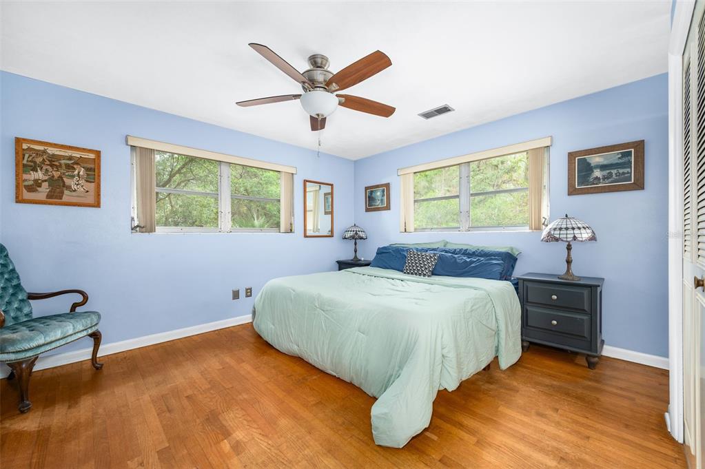 318 Southwest 40 Terrace Gainesville, FL 32607 - Photo 13 of 28