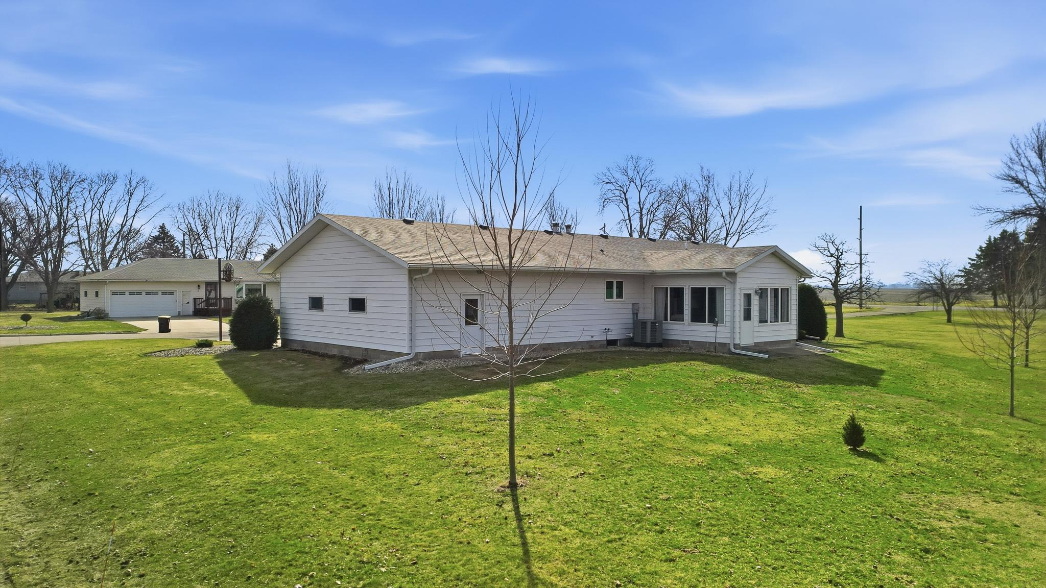 6 3rd Street Easton, MN 56025 - Photo 32 of 39