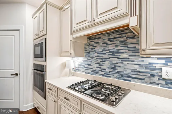 $825,000 | 33172 Ponte Vecchio Plaza, Ocean View, DE 19970