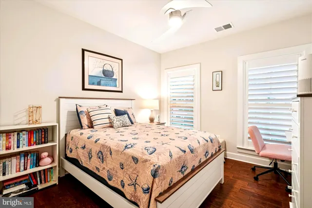 $850,000 | 33172 Ponte Vecchio Plaza, Ocean View, DE 19970