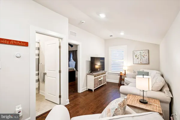 $825,000 | 33172 Ponte Vecchio Plaza, Ocean View, DE 19970