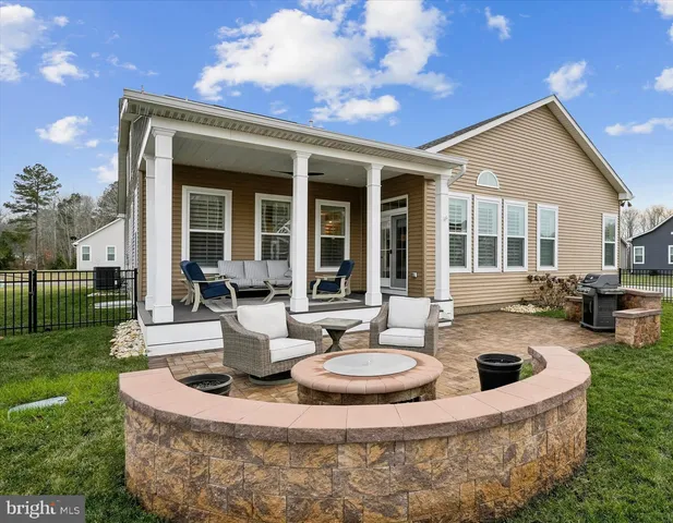 $850,000 | 33172 Ponte Vecchio Plaza, Ocean View, DE 19970