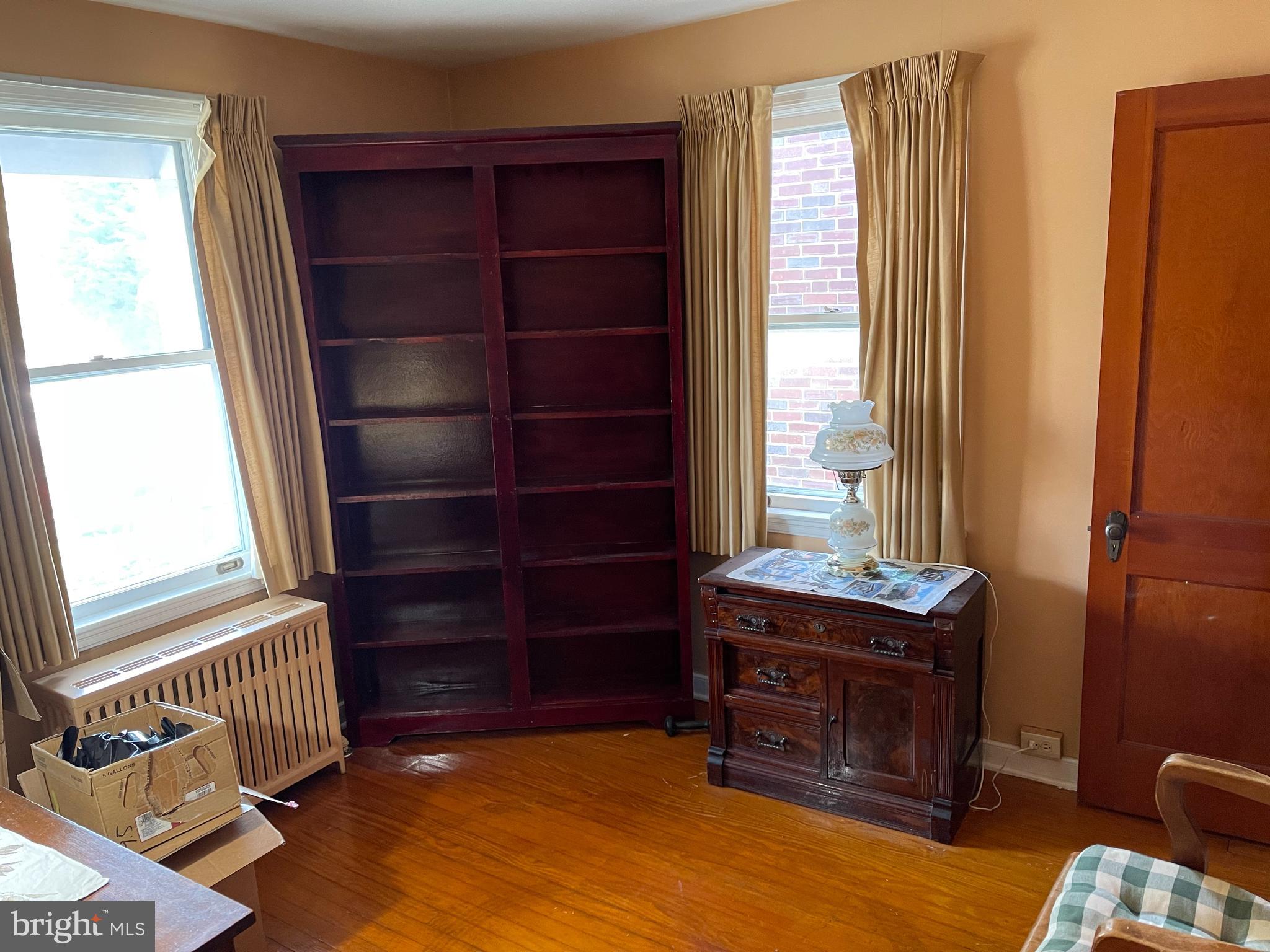 2316 Spring Street Reading, PA 19609 - Photo 5 of 21 Office/sitting room