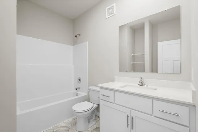 $394,900 | 683 Aspen Lane, Montrose, MN 55363