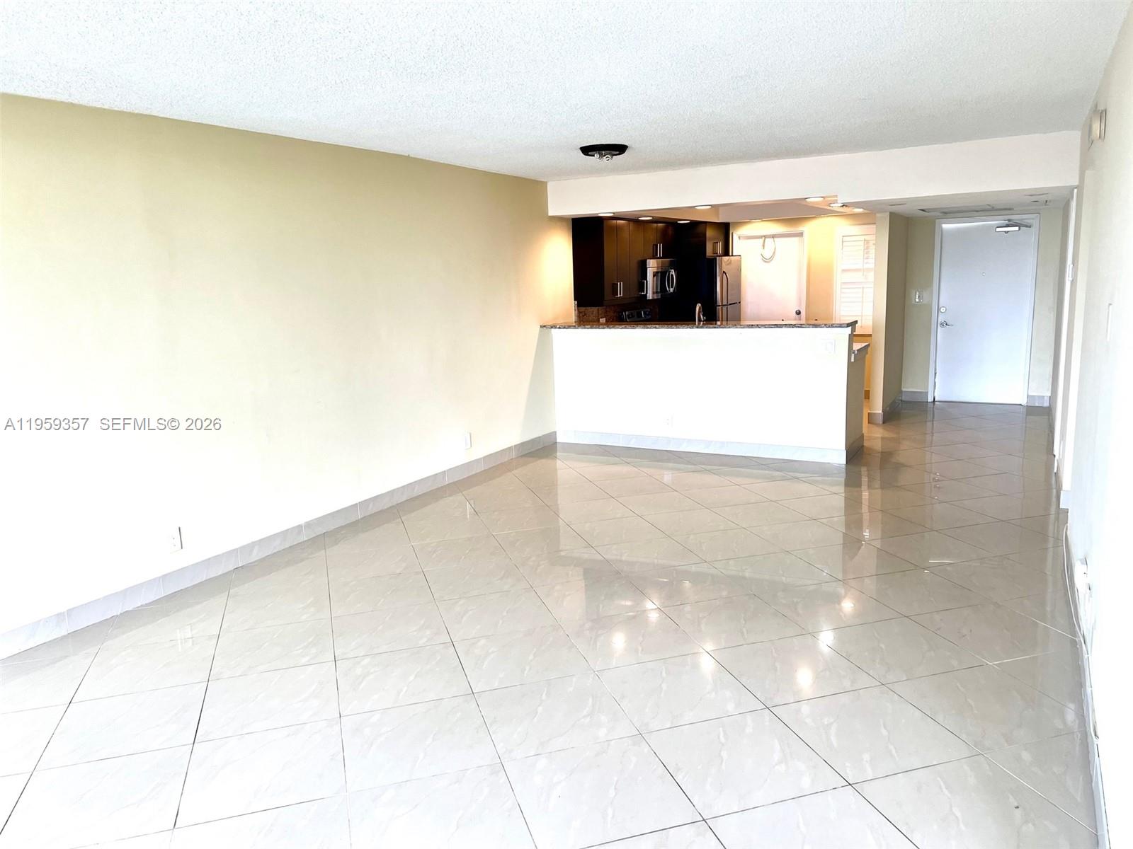 2940 North Course Drive, Unit 910 Pompano Beach, FL 33069 - Photo 4 of 14