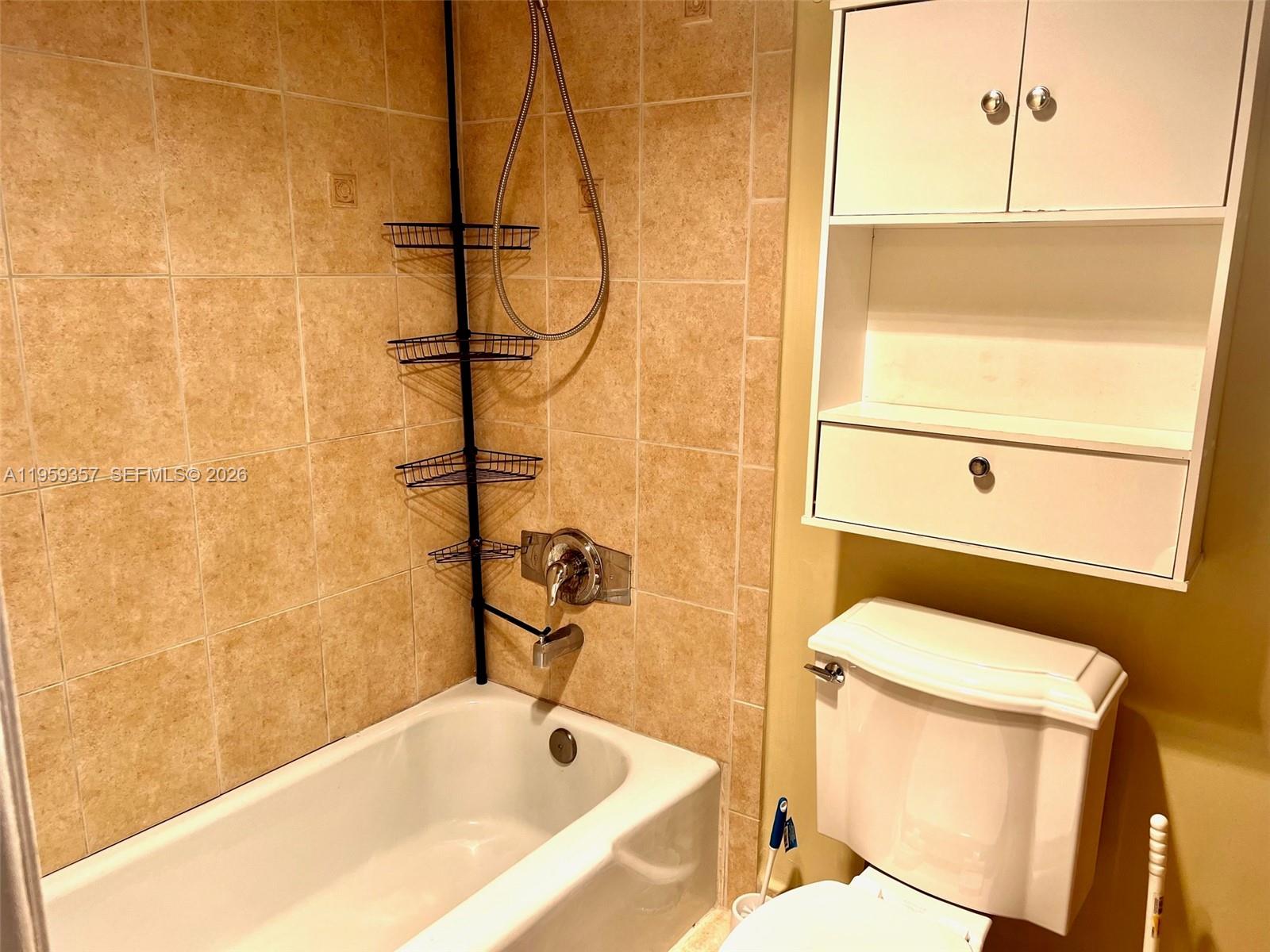 2940 North Course Drive, Unit 910 Pompano Beach, FL 33069 - Photo 9 of 14