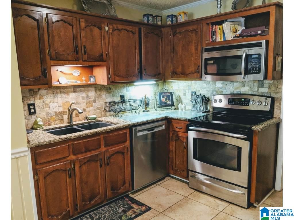 2334 Chandabrook Drive Pelham, AL 35124 - Photo 10 of 27