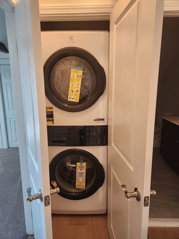 41 Pecksuot Road Weymouth, MA 02191 - Photo 22 of 22 a close up view of washer and dryer