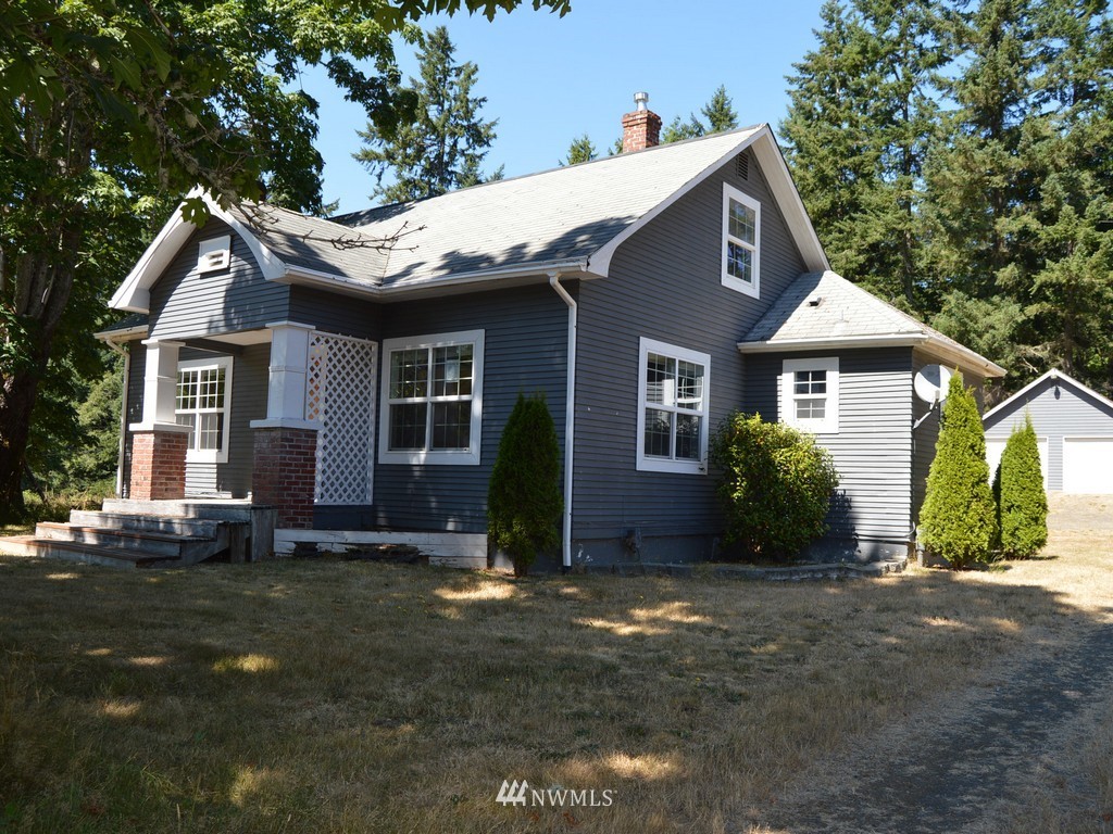 518 Northwest Sigurd Hanson Road Poulsbo, WA 98370 - Photo 2 of 24 Gallery Image 2