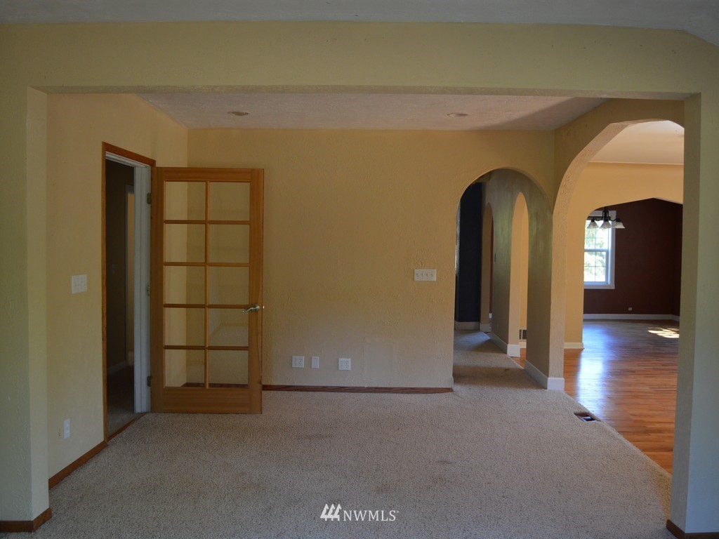518 Northwest Sigurd Hanson Road Poulsbo, WA 98370 - Photo 10 of 24 Gallery Image 10