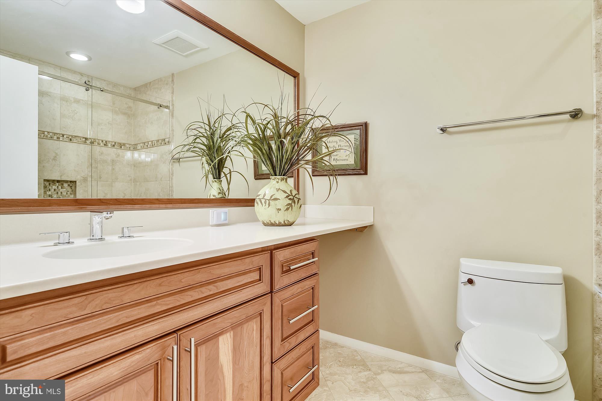1913 Lakeport Way Reston, VA 20191 - Photo 15 of 26 Gallery Image 15