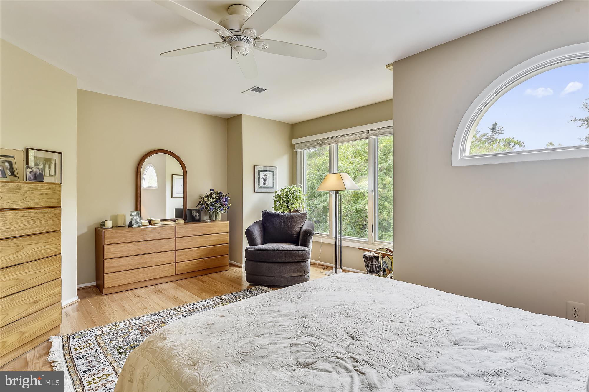 1913 Lakeport Way Reston, VA 20191 - Photo 17 of 26 Gallery Image 17