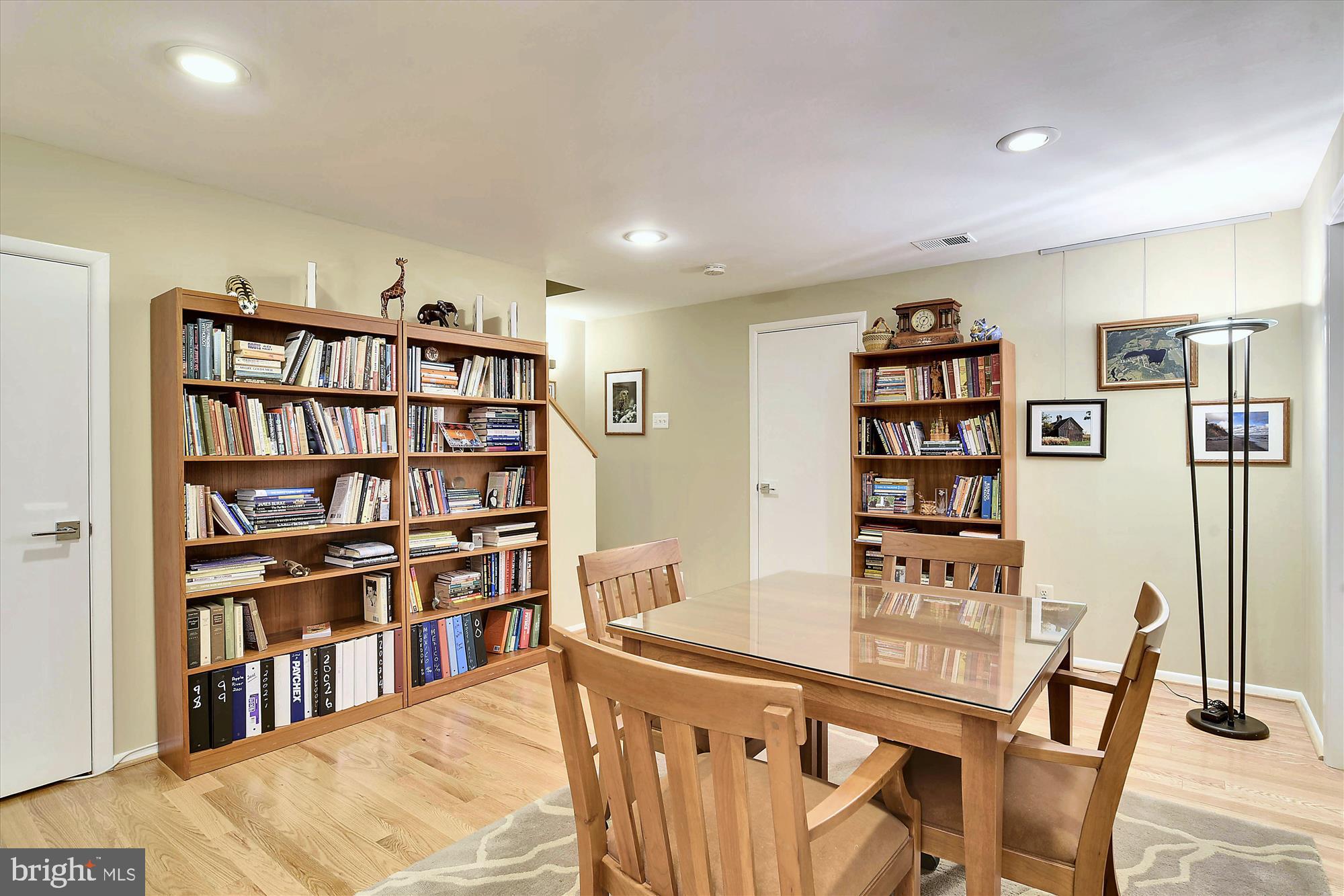 1913 Lakeport Way Reston, VA 20191 - Photo 20 of 26 Gallery Image 20