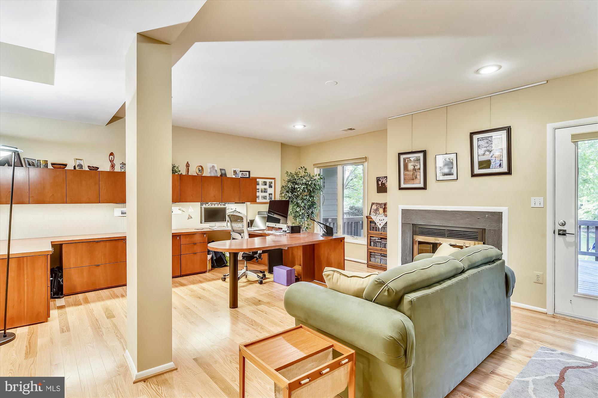 1913 Lakeport Way Reston, VA 20191 - Photo 22 of 26 Gallery Image 22