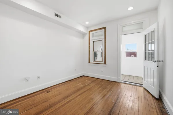 $6,000 | 1116 Monroe Street Northwest, Unit 1, Washington, DC 20010
