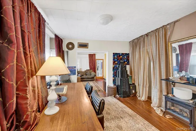 $489,999 | 2 Valois Place, Mount Vernon, NY 10552