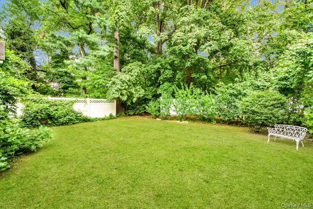 $489,999 | 2 Valois Place, Mount Vernon, NY 10552