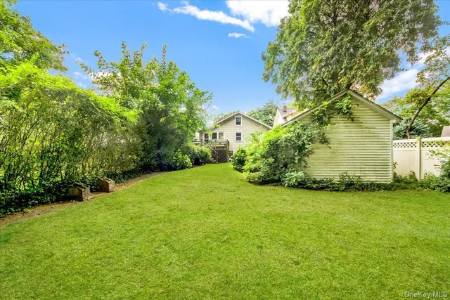 $489,999 | 2 Valois Place, Mount Vernon, NY 10552