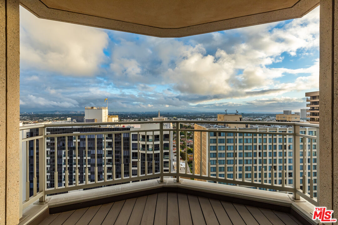 10727 Wilshire Boulevard, Unit 1805 Los Angeles, CA 90024 - Photo 21 of 34 a view of balcony with furniture