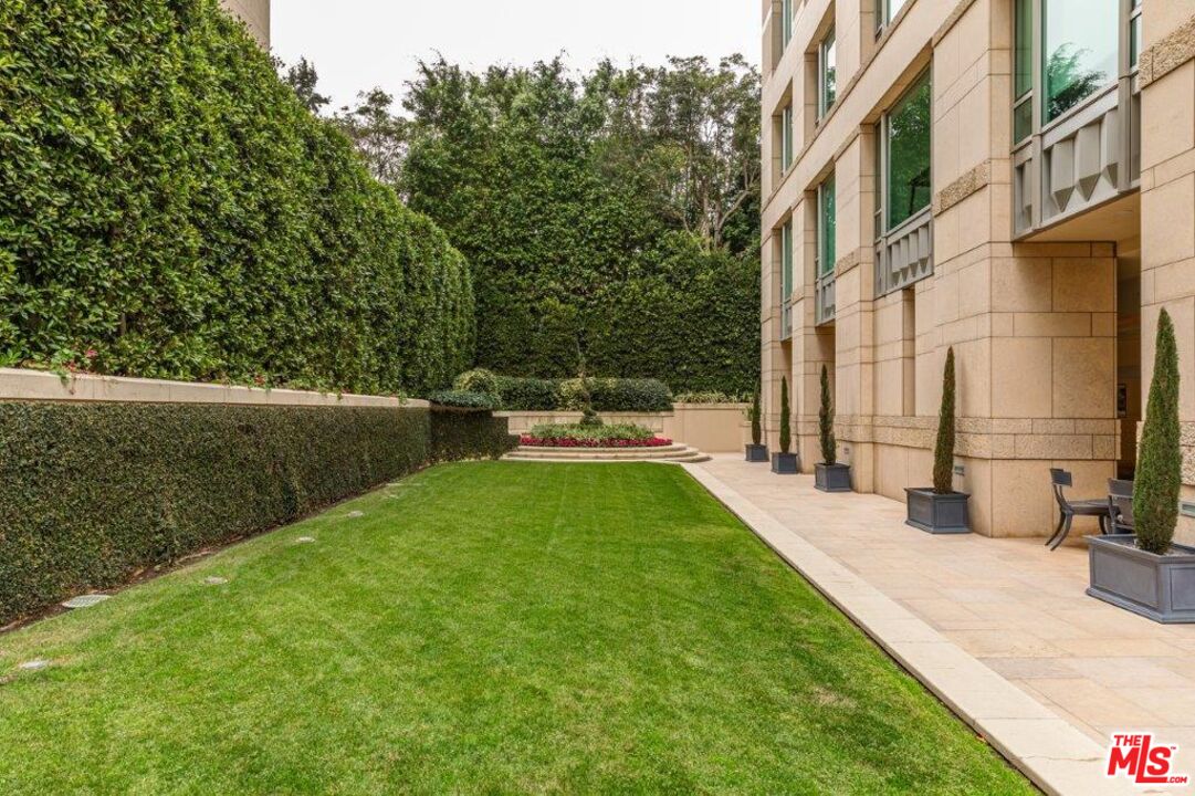 10727 Wilshire Boulevard, Unit 1805 Los Angeles, CA 90024 - Photo 7 of 34