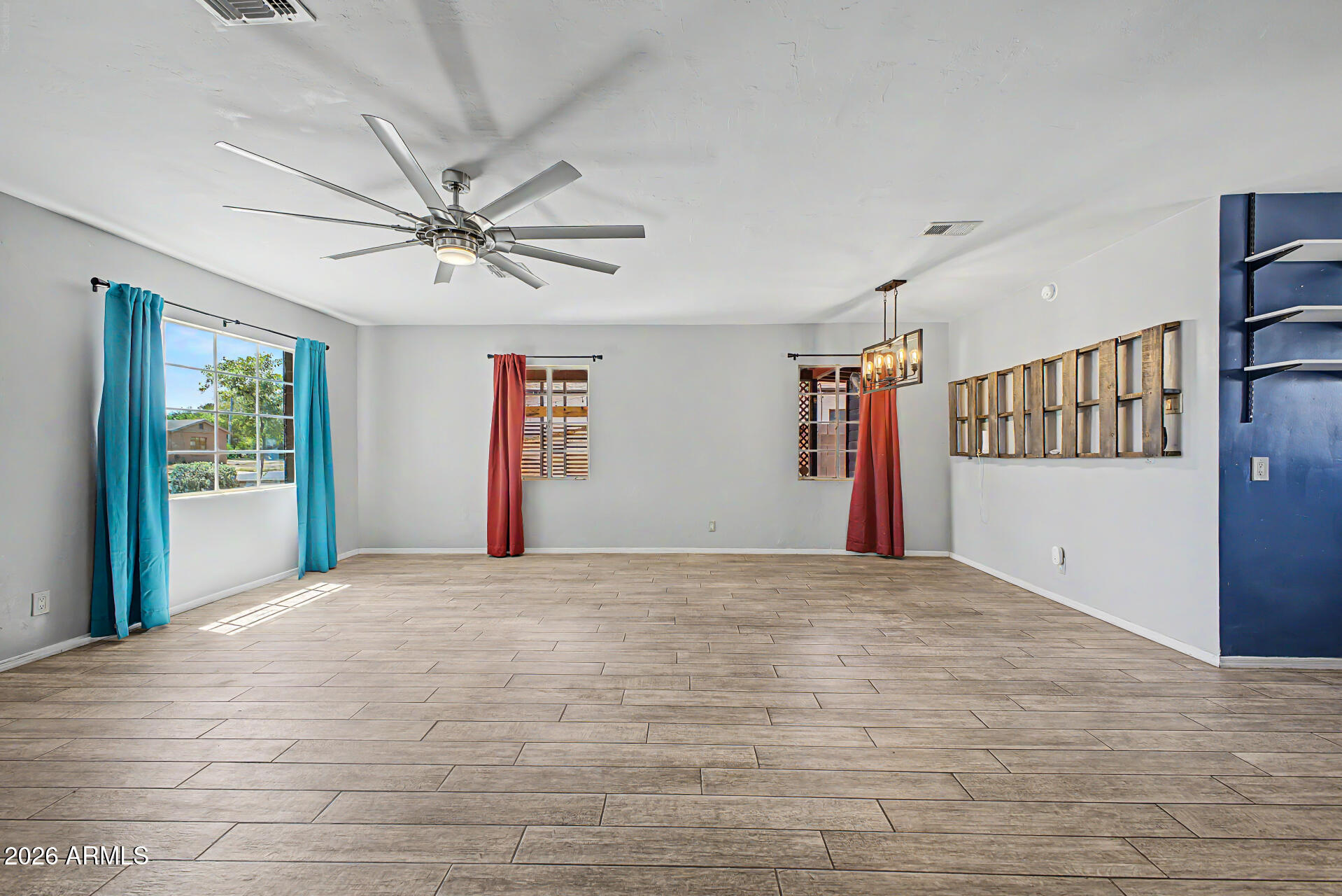 4238 North 10th Place Phoenix, AZ 85014 - Photo 8 of 32 10 - 10th