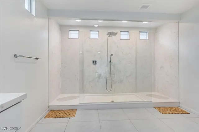 $5,000 | 6723 Tangled Vines Avenue, Las Vegas, NV 89139